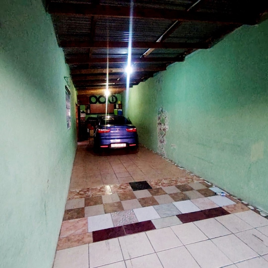 2 Bedroom Property for Sale in Mdantsane Nu 13 Eastern Cape